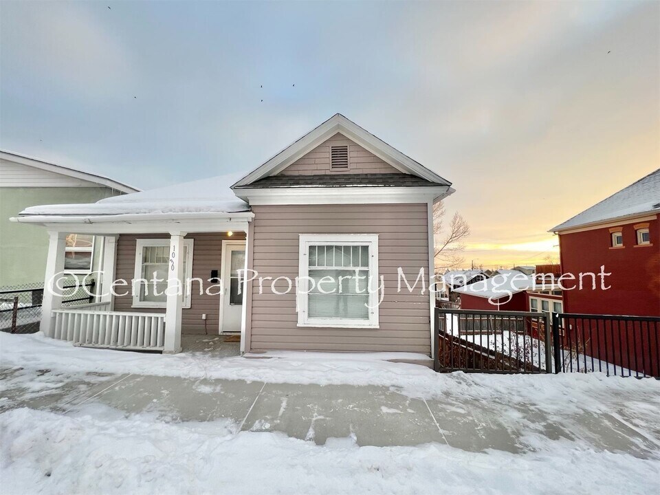 1030 Antimony St in Butte, MT - Building Photo