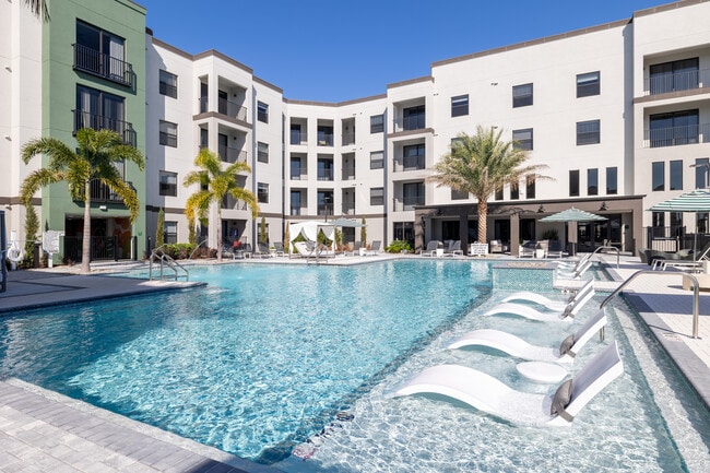 Sinclair at Palm Pointe