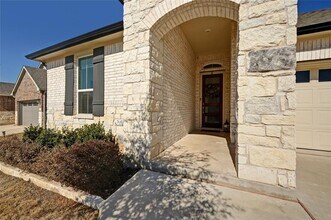 2037 Rosin Jaw Walk in Leander, TX - Building Photo - Building Photo