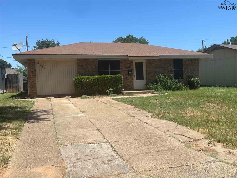2944 McGaha Ave in Wichita Falls, TX - Building Photo