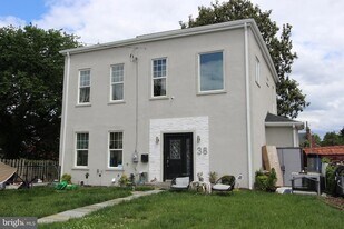 38 Riggs Rd NE in Washington, DC - Building Photo