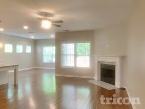 30 Doolittle Ct in Newnan, GA - Building Photo - Building Photo