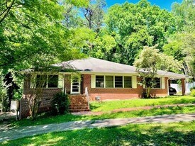 2396 Lavista Rd NE in Atlanta, GA - Building Photo