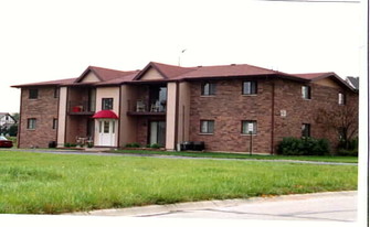 1250 Chalet Rd Apartments