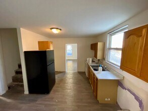 110 S Wesley St in Springfield, IL - Building Photo - Building Photo