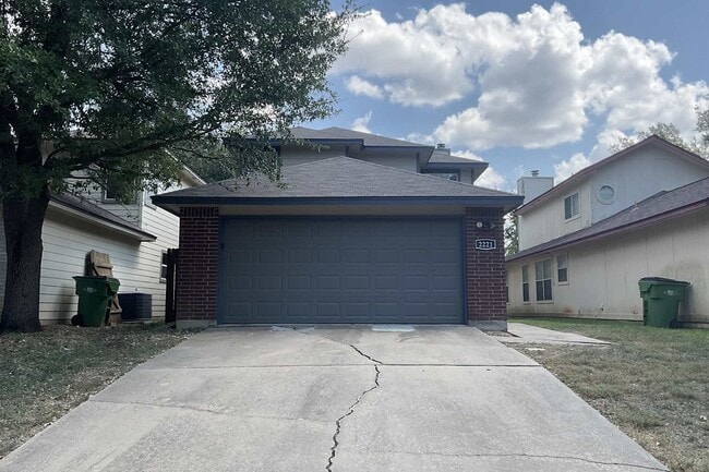 property at 2221 Jasmine Path