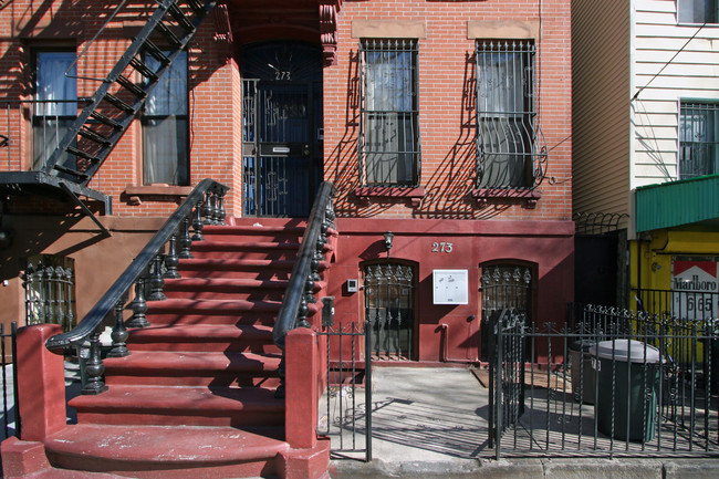 273 Franklin Ave in Brooklyn, NY - Building Photo - Building Photo