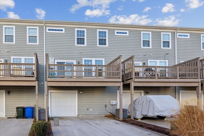 4968 Limestone Ave in Virginia Beach, VA - Building Photo - Building Photo