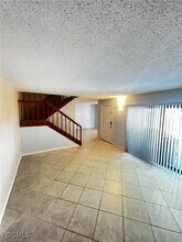 1700 Park Meadows Dr in Ft. Myers, FL - Building Photo - Building Photo
