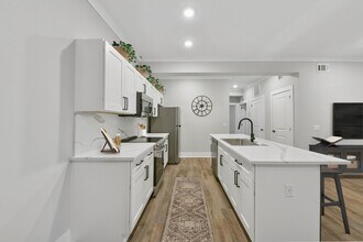 Pointe Grand Cartersville in White, GA - Building Photo - Building Photo