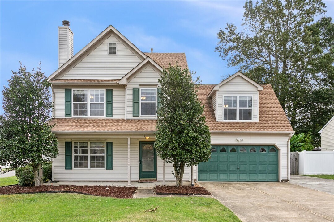 1 Shetland Ct in Hampton, VA - Foto de edificio