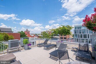 1401 Church St NW in Washington, DC - Building Photo - Building Photo