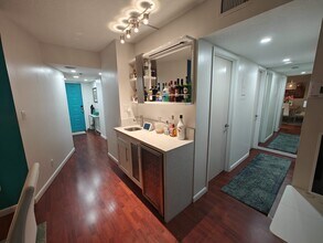 2208 S Cypress Bend Dr, Unit Penthouse 503 in Pompano Beach, FL - Foto de edificio - Building Photo