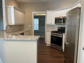 8813 Castle Cliff Dr in Matthews, NC - Building Photo - Building Photo