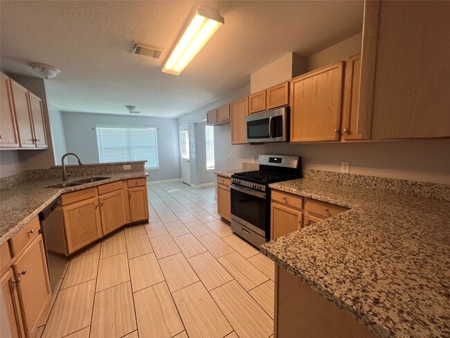 property at 19631 Plantation Tree Ct