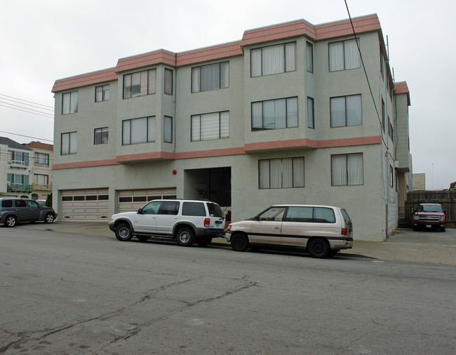 3801 39th Ave in San Francisco, CA - Building Photo - Building Photo