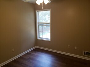 7612 Highland Park Dr in Jonesboro, GA - Building Photo - Building Photo