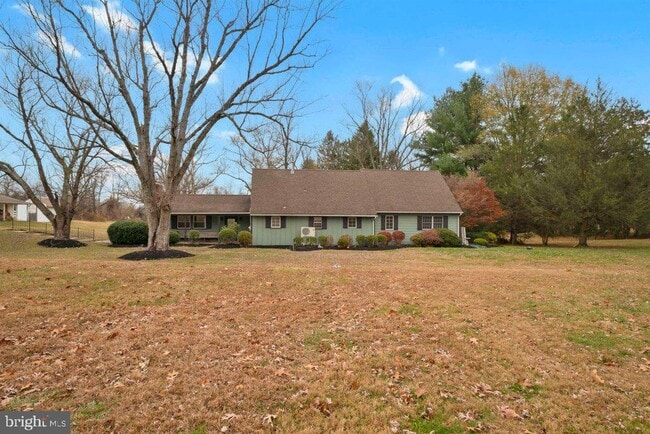 property at 3839 Blenheim Rd