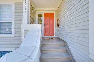 6021 Creekstone Ln, Unit Primary in Centreville, VA - Building Photo - Building Photo