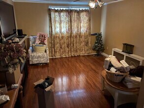 1101 Forest Dr in Linden, NJ - Foto de edificio - Building Photo