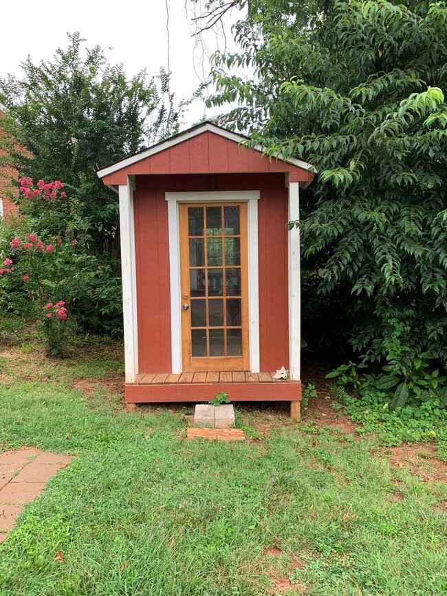 4102 Peakland Pl in Lynchburg, VA - Building Photo - Building Photo