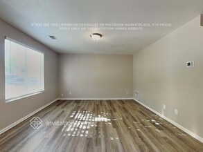 1205 Bluebird St in Brighton, CO - Foto de edificio - Building Photo