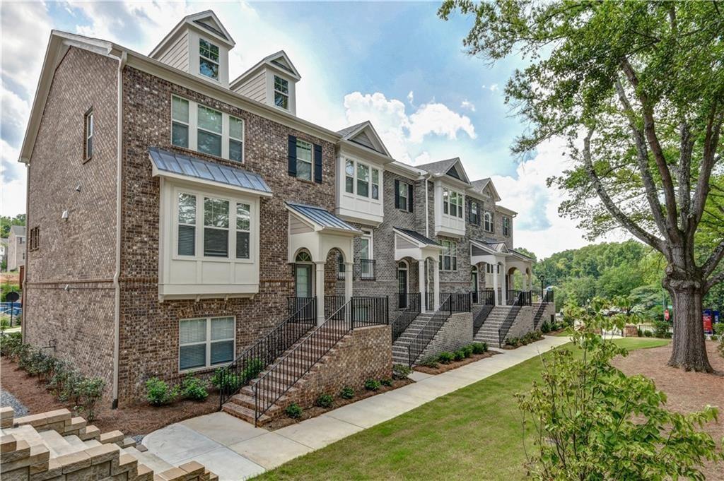 1749 Samantha Bend in Chamblee, GA - Building Photo