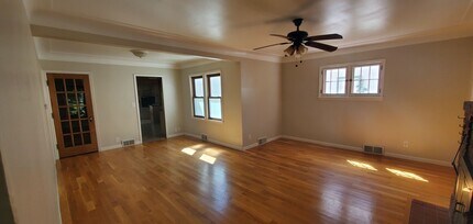 2923 Arthur St NE in Minneapolis, MN - Building Photo - Building Photo