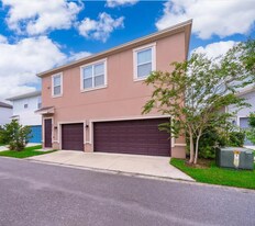 9221 Smithies St in Orlando, FL - Building Photo