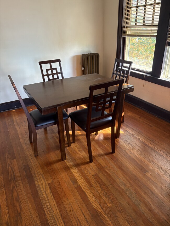 2015 Arthur Ave, Unit 7 in Lakewood, OH - Building Photo - Building Photo