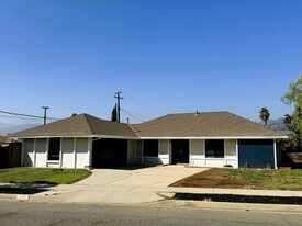 2105 E Petunia St in Glendora, CA - Building Photo