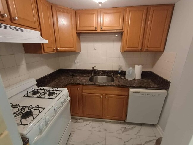 9 Ryder St in Arlington, MA - Building Photo - Building Photo