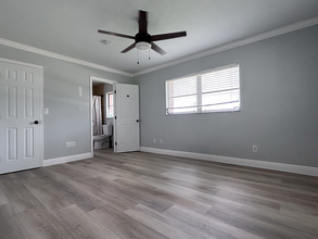1303 SE 33rd St in Cape Coral, FL - Building Photo - Building Photo