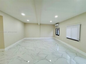 7943 NW 6th Ave in Miami, FL - Building Photo - Building Photo