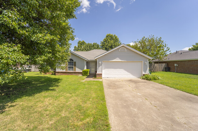 property at 40 Briarmeadow St