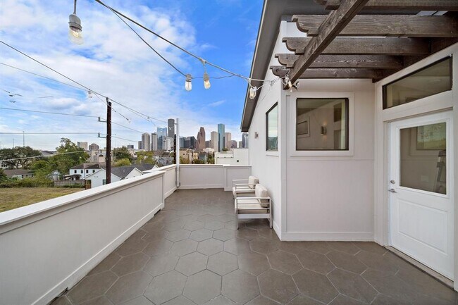 1603 Holly St in Houston, TX - Building Photo - Building Photo