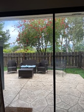 21071 Gary Dr in Castro Valley, CA - Foto de edificio - Building Photo