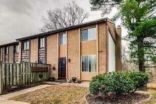 6510 Overheart Ln in Columbia, MD - Building Photo