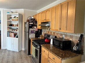224 Bedford Rd, Unit 2 in Pleasantville, NY - Building Photo - Building Photo
