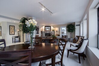 755 Boylston St in Boston, MA - Building Photo - Building Photo