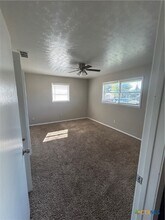 1302 Cedar Dr in Killeen, TX - Building Photo - Building Photo