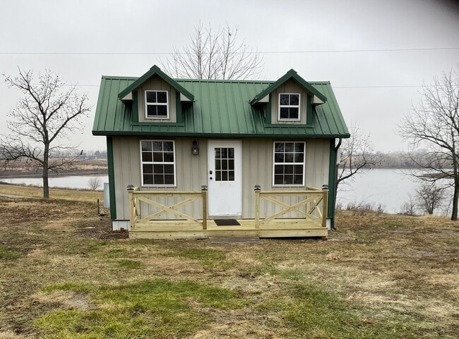 1075 Highway 54, Unit Lakeview Cabin