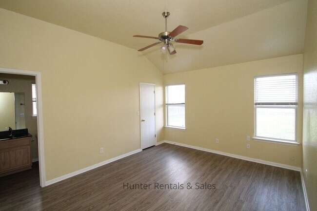 2506 Eastwood Dr in Killeen, TX - Foto de edificio - Building Photo