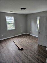 2420 Elmwood Ave in Columbia, SC - Building Photo - Building Photo