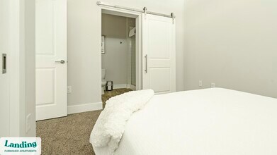 3005 Chestnut Grv Ln in Matthews, NC - Building Photo - Building Photo