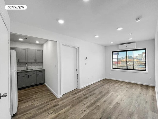 2588 Heath Ave in Bronx, NY - Building Photo - Building Photo