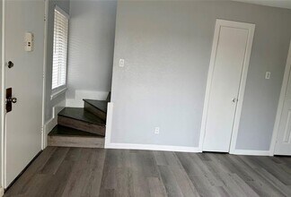 12818 Midway Rd in Dallas, TX - Building Photo - Building Photo