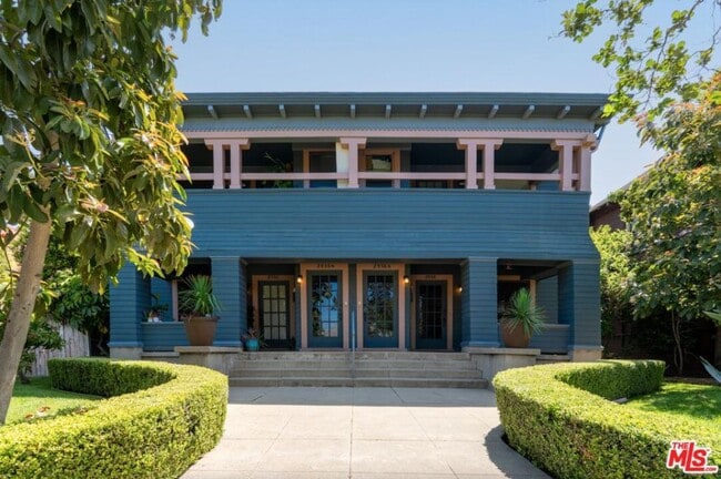 2938 1/2 S La Salle Ave in Los Angeles, CA - Foto de edificio - Building Photo