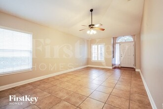 14728 Falling Waters Dr in Jacksonville, FL - Foto de edificio - Building Photo