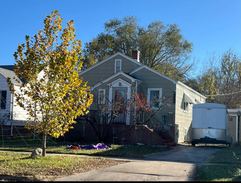 920 W B St in North Platte, NE - Building Photo